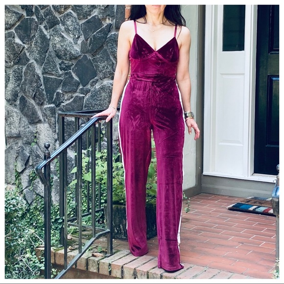 #07 FABULOUS VELVET WIDE LEG JUMPSUIT WITH SIDE DETAIL - Picture 5 of 13